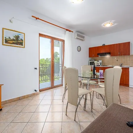 Wonderful With Heated Pool, Sauna, Jacuzzi And Sea View Drenje (Istria)