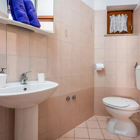 Wonderful With Heated Pool, Sauna, Jacuzzi And Sea View Apartment