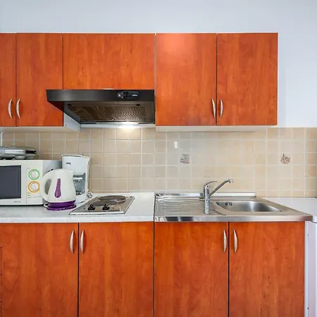 Wonderful With Heated Pool, Sauna, Jacuzzi And Sea View Apartment *