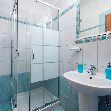 Wonderful With Heated Pool, Sauna, Jacuzzi And Sea View Drenje (Istria)